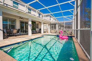 Beheizter Pool
