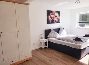 1 slaapkamer, reisbedje, gratis wifi, beddengoed