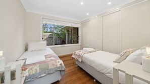 4 Schlafzimmer, Bügeleisen/Bügelbrett, Reisekinderbett, kostenloses WLAN