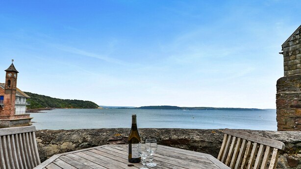Unclassified image, 1 of 32, button - Three-bedroom Cottage Near Kingsand Beach, No Deposit (Torpoint)