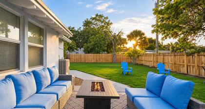 Stay Near Beach, Sleep 12, Grill, Pool Table, Family & Event Open