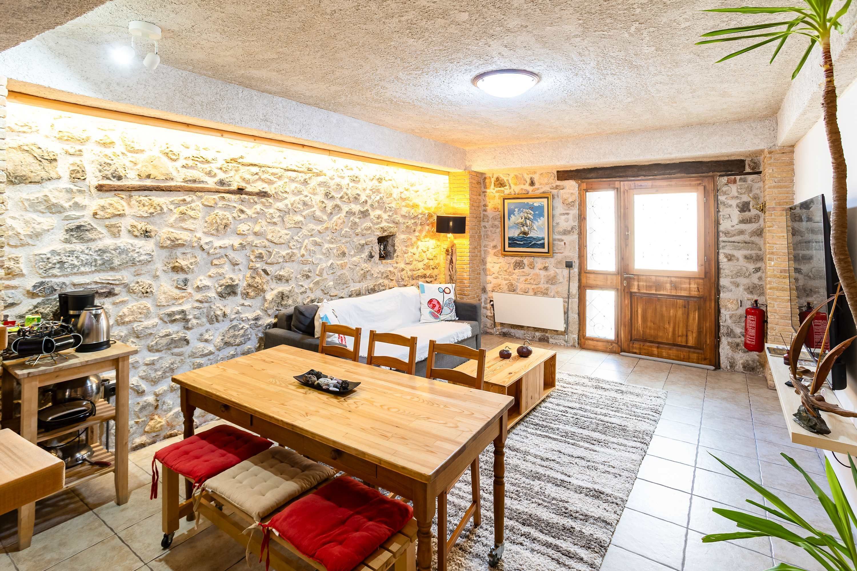 House | 2 bedrooms