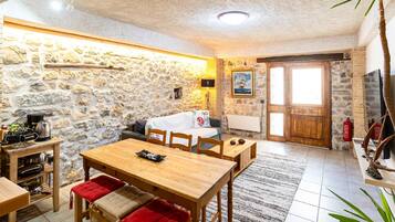 House | 2 bedrooms