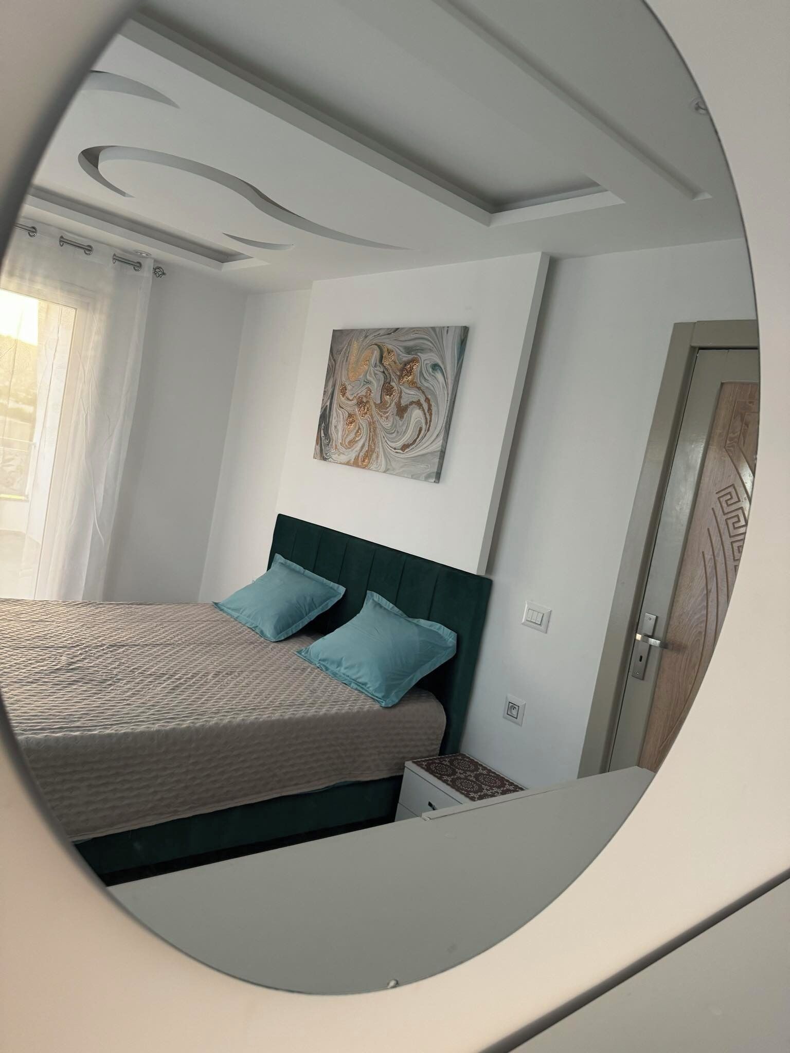 3 bedrooms, bed sheets