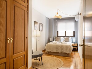 2 Schlafzimmer, Bügeleisen/Bügelbrett, WLAN, Bettwäsche