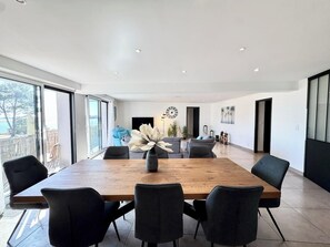 Dining - Spacieux T3 - Vue mer 180° (Guidel)