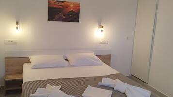 1 多间卧室、免费 WiFi、床单