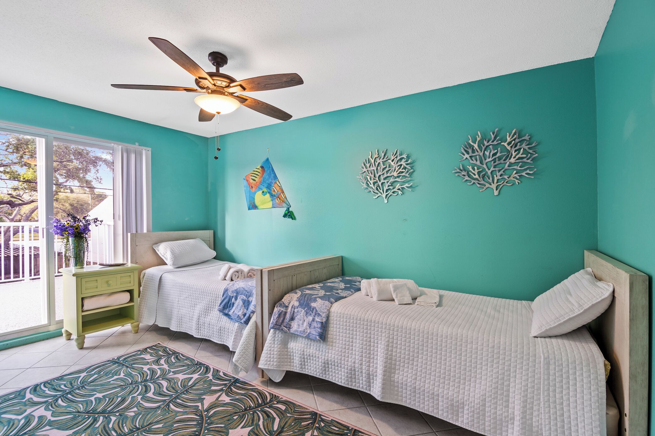 3 bedrooms, desk, iron/ironing board, free WiFi