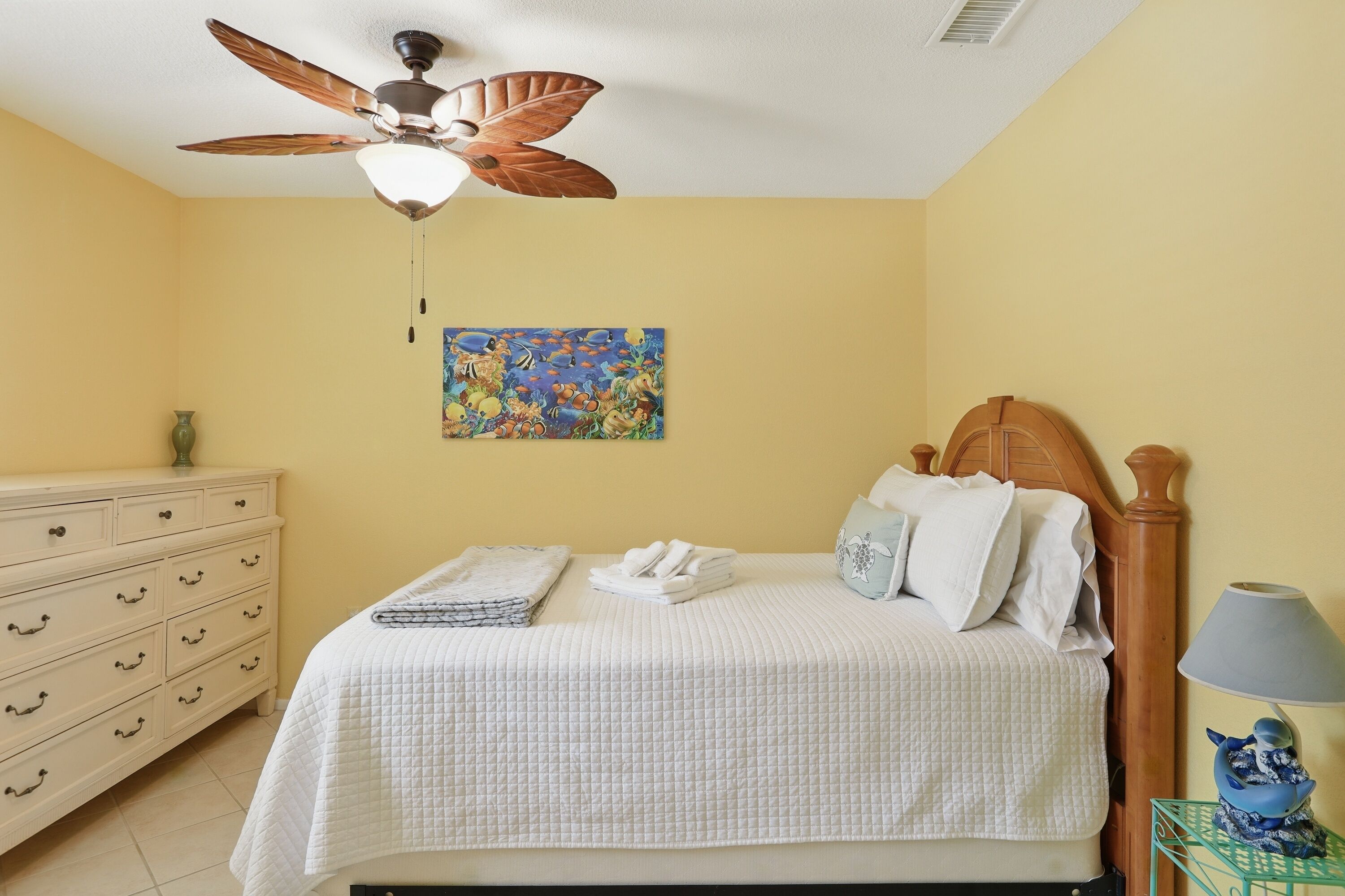 3 habitaciones, tabla de planchar con plancha y wifi gratis 