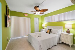 2 bedrooms, desk, iron/ironing board, free WiFi