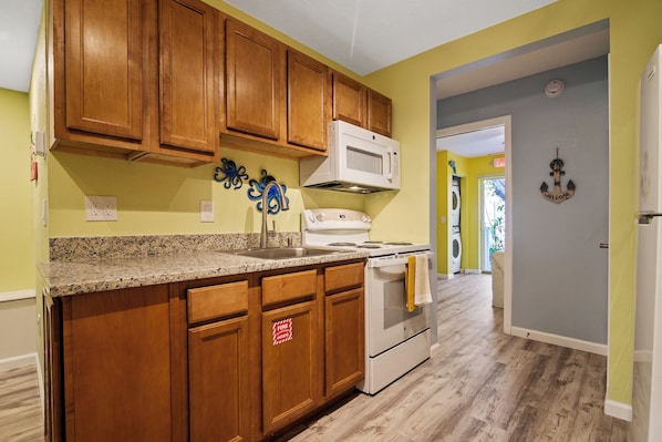 Fridge, microwave, oven, dishwasher