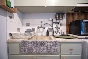 Private kitchen - Nea Filadelfia Studio for 2 by ΜΡS (Nea Filadelfia)