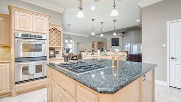 Microwave, oven, stovetop, dishwasher