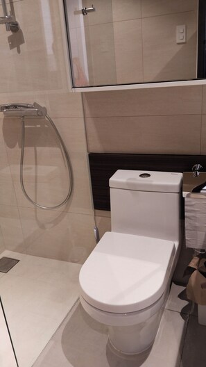 Chambre Deluxe, balcon, vue océan | Salle de bain