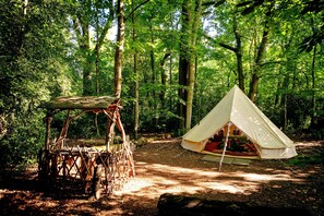 Chalet | Exterior - Romantic Glamping Woodland Escape, No Deposit (Newbury)