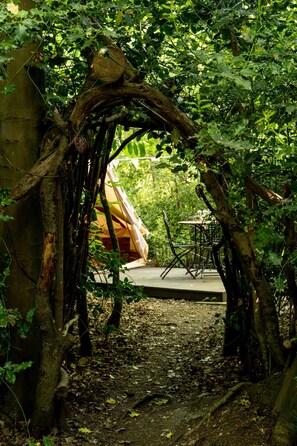 Chalet | Reception - Romantic Glamping Woodland Escape, No Deposit (Newbury)