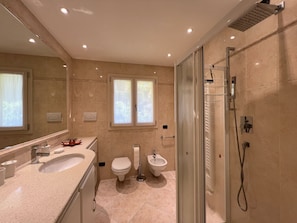 Shower, hair dryer