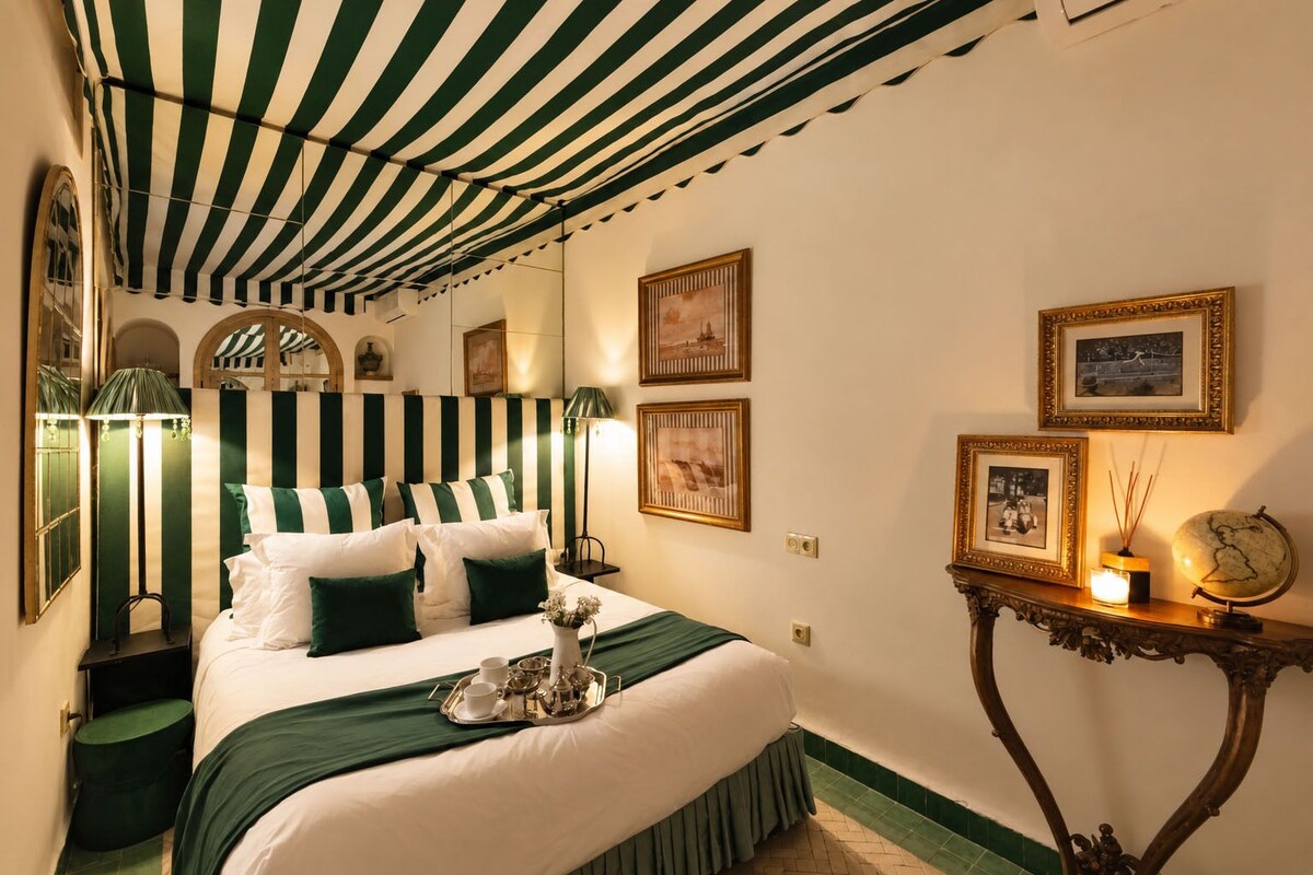 Comfort Single Room, Ensuite (Jasmin) | Premium bedding, in-room safe, cribs (free), WiFi (free)