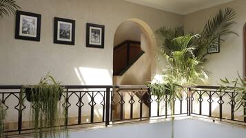 1 habitación y ropa de cama de alta calidad