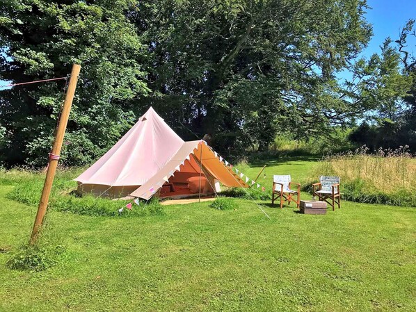 Exterior - Bell Tents in Swannington With BBQ & Garden (Norwich)
