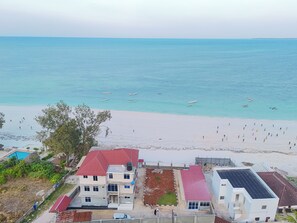 Apartment, 2 Bedrooms, Accessible, Ocean View | Beach
