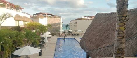 Apartment, 1 Bedroom, Accessible, Smoking | Pool