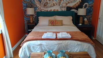 3 habitaciones, caja de seguridad en la habitación y escritorio