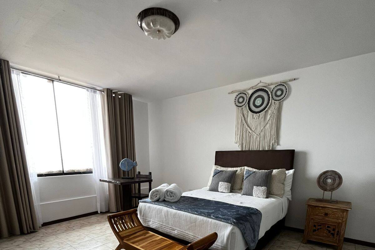 Studio Suite Eksekutif | Seprai premium, selimut bulu angsa, dan tempat tidur Select Comfort