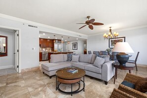 公寓客房 (6 Bedrooms) | 客廳