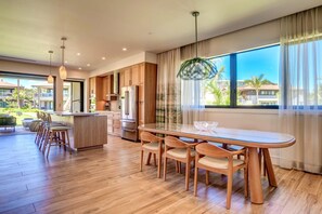 Condo (6 Bedrooms) | Dining - Honua Kai Luana Collection by KBM - 2 Units on same floor (12a/12b) (Kaanapali)