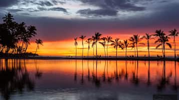 Condo (3 Bedrooms) | Front of property