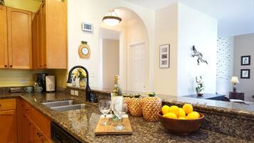 Condo (3 Bedrooms) | Private kitchen | Fridge, microwave, oven, dishwasher