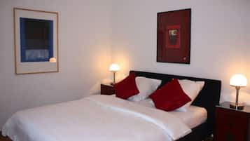 1 Schlafzimmer, Schreibtisch, Bügeleisen/Bügelbrett, WLAN