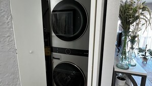 Uklassifisert bilde, 4 av 42, knapp