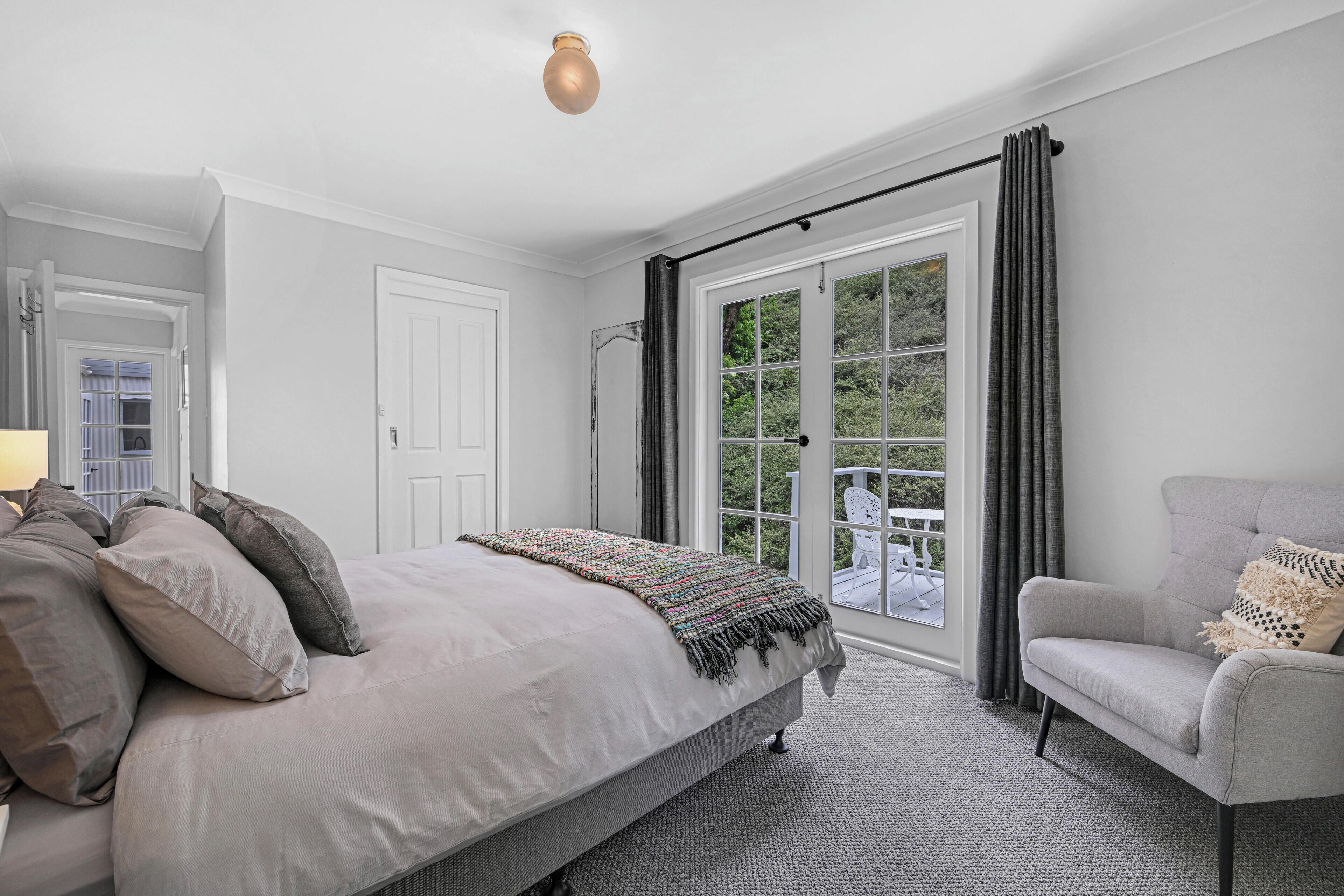 4 chambres, fer et planche à repasser, Wi-Fi gratuit, draps fournis