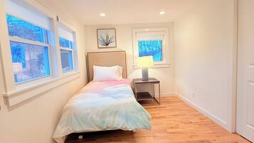 2 chambres, fer et planche Ă repasser, Wi-Fi gratuit, draps fournis