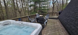Terrace/patio - Golden A Frame- 3 bedroom with hot tub and community amenities (Swanton)