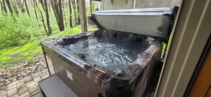 Baignoire à remous extérieure