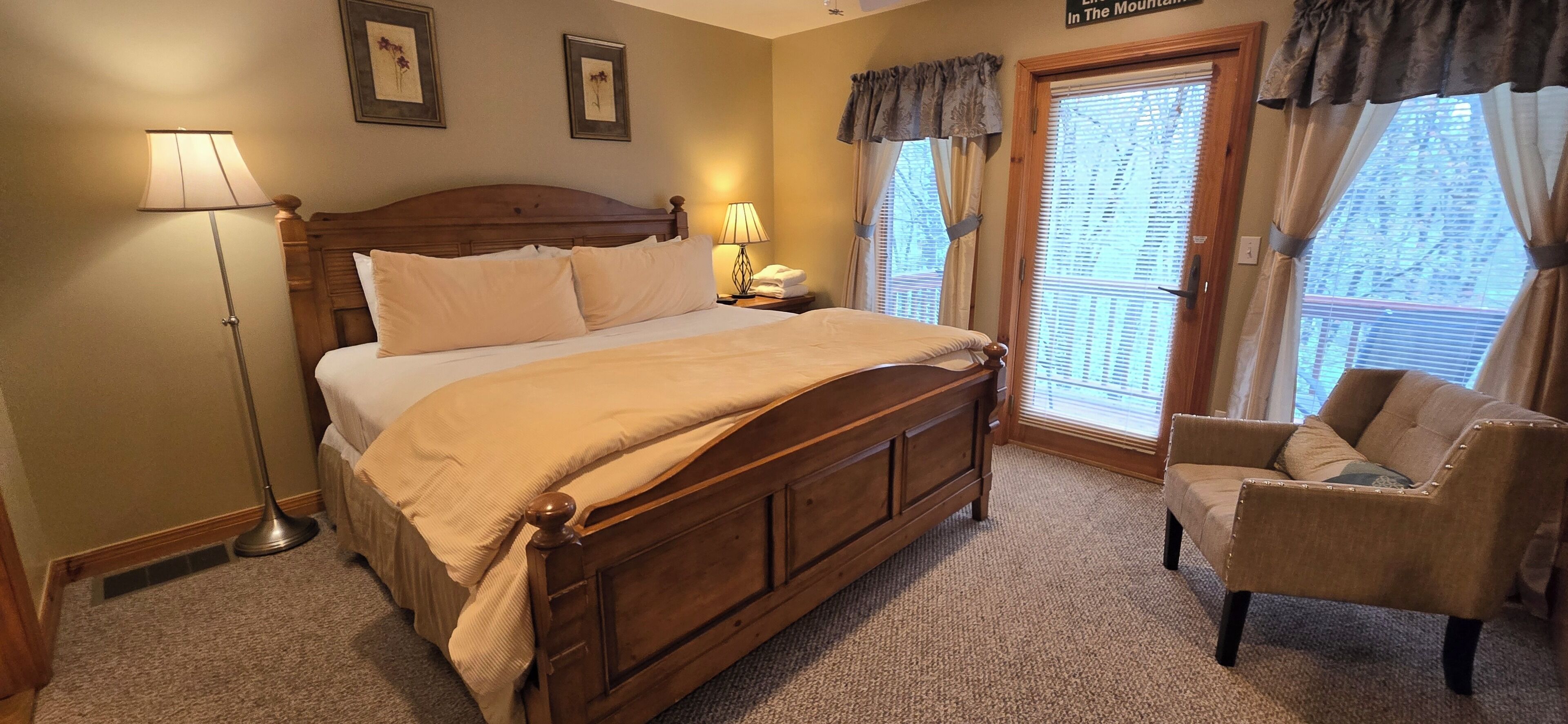 3 chambres, bureau, fer et planche à repasser, Wi-Fi gratuit