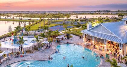 Welcome to Your Dream Condo in Lorraine Lakes – Lakewood Ranch, FL!