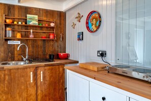 Cottage | Private kitchen