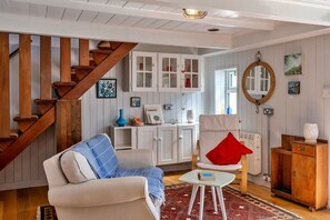Cottage | Living room