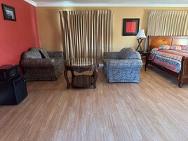 Colchones con efecto memoria y tabla de planchar con plancha