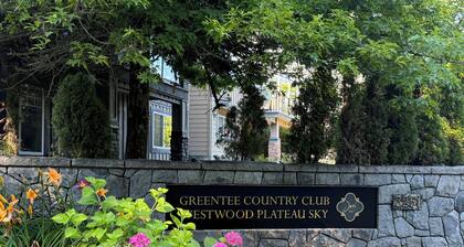 Luxury Italian-style House-Whole 850 sf Ground Floor-2 beds/1 bath/1 dining
