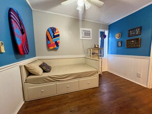 Interior - Spacious 3-BR Waterfront House in  Surfside Beach (Surfside Beach)