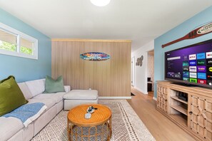 Smart TV, video games