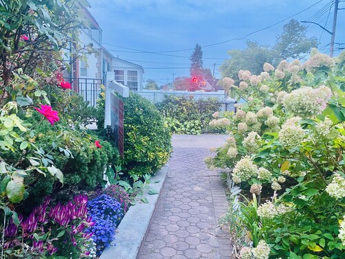  Private Charming Affordable 2 Bedrooms one bathroom.