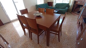 Dining - Villa Recaredo - Chalet con piscina privada en Vinaròs - Ref. 1600 (Vinaròs)