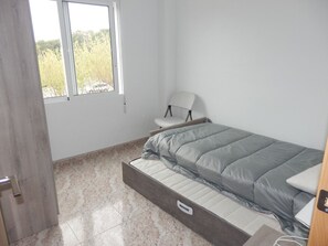 3 bedrooms, iron/ironing board, WiFi