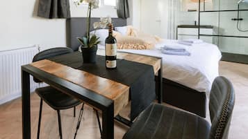 Wi-Fi gratuit, draps fournis